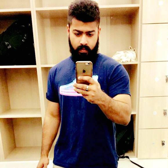 Meet your Posher, Abhishek - Picture 1 of 1